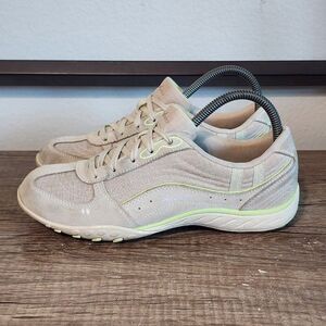 Ske Just Relax Women's Athletic Shoes Size 7.5 Beige